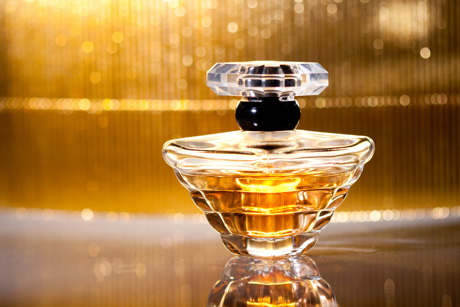 Parfum auf Rechnung kaufen › Ratgeber rund um das Thema Düfte & Parfüm