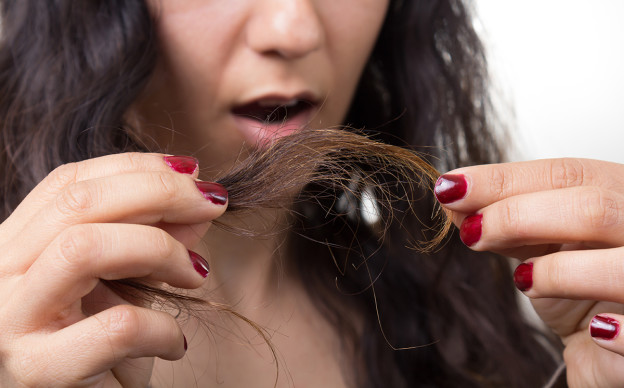 Gespaltene Haare – Tipps gegen Spliss